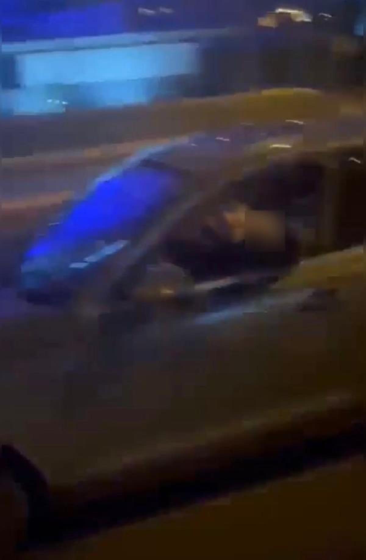 Bakırköy'de ambulansı sıkıştırıp hakaretler yağdırdı