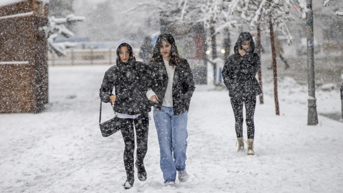 AKOM tarih verdi! İstanbul'a kar yağışı geliyor