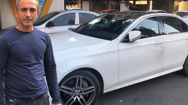 Çaldıkları lüks otomobili internetten satmaya çalışırken yakayı ele verdiler