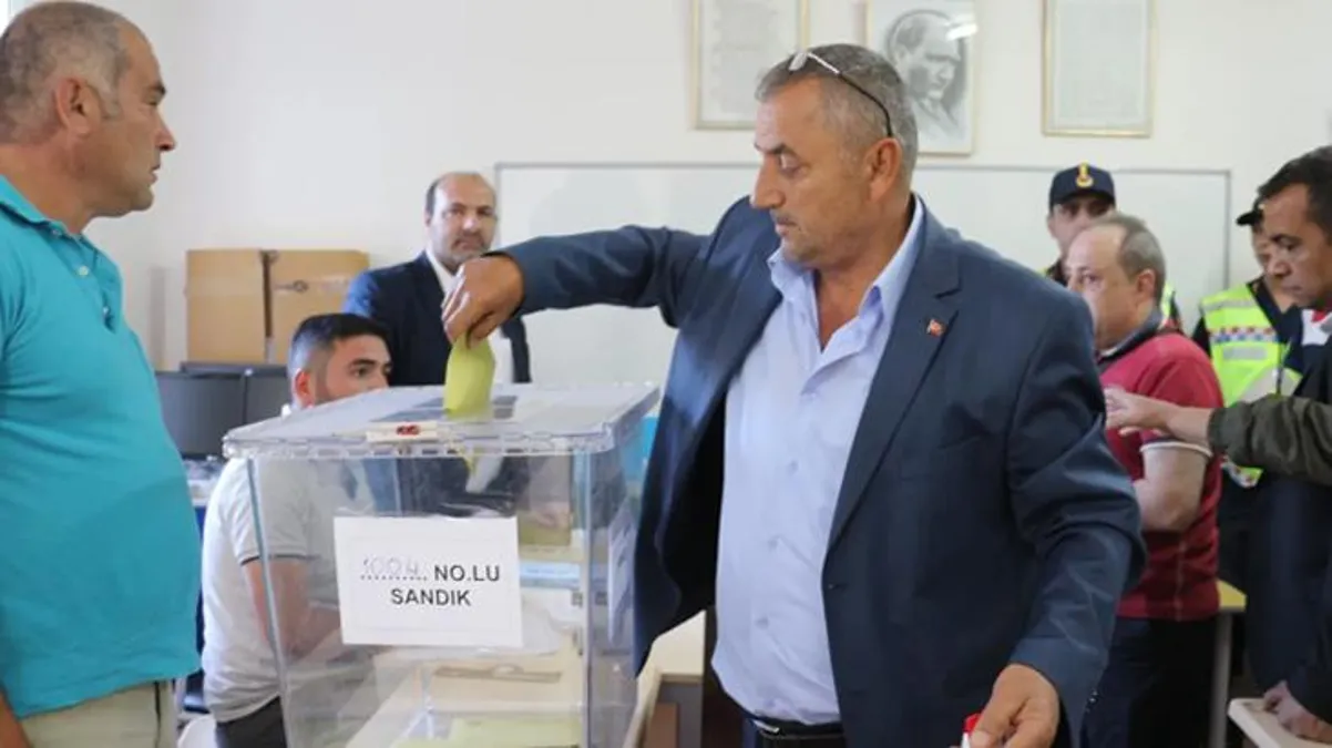 DSP'nin adayı Namık Kaya kendisine bile oy vermemiş