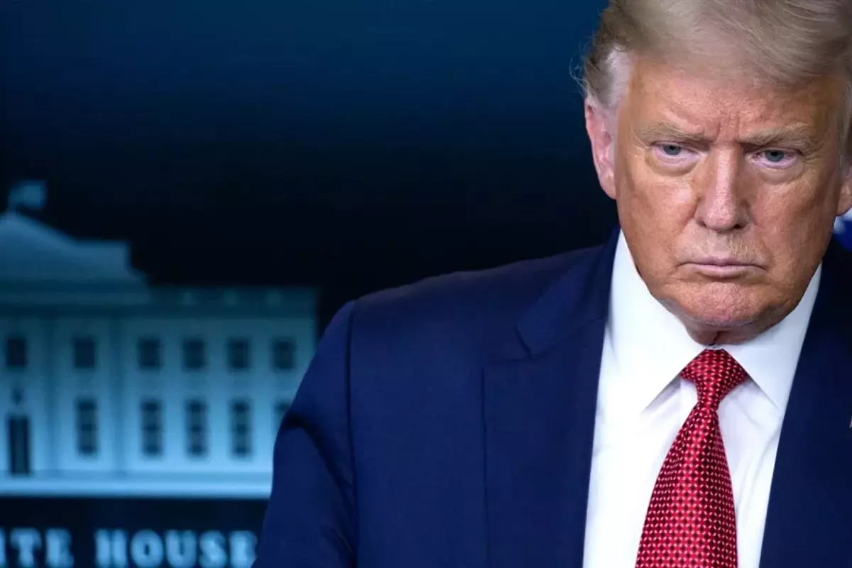 Görevden alınan özel yetkili savcı Trump'ı dava etti