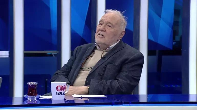 İlber Ortaylı’dan bayrak provokasyonuna sert tepki