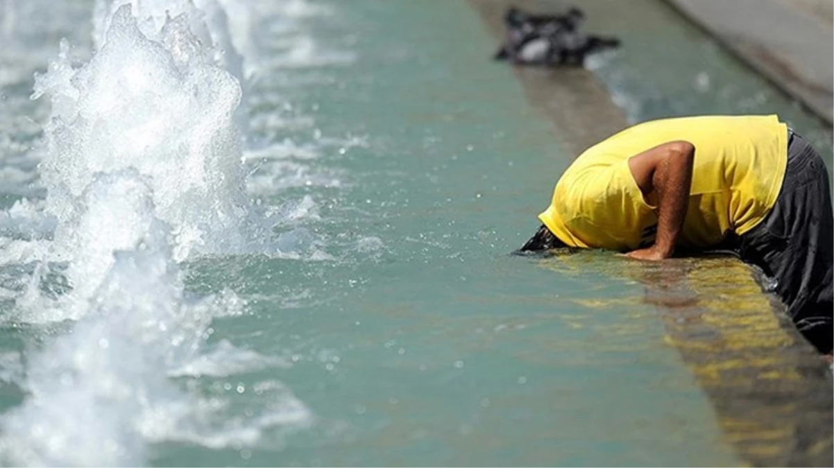 İran'da aşırı sıcaklar nedeniyle tüm kamu kurumları tatil edildi