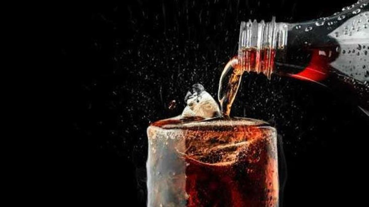 Kolaya yılbaşı öncesi dev zam. 2,5 litrelik kola 30 lira oldu