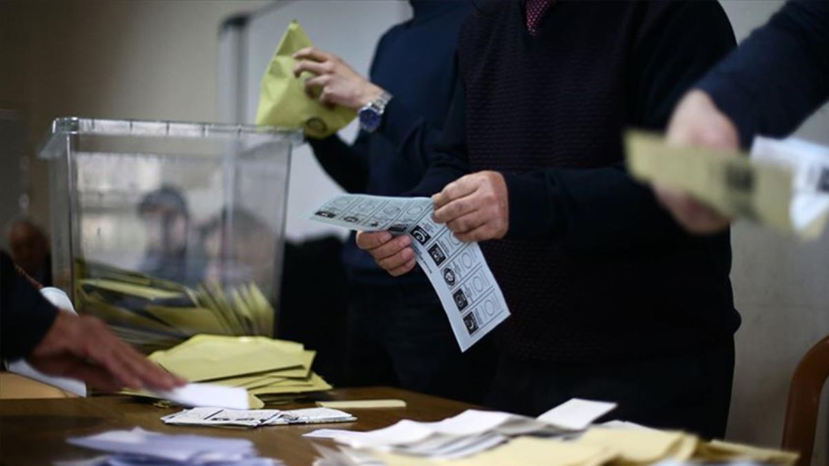 Seçim Sonuçlarını Kim Belirleyecek?