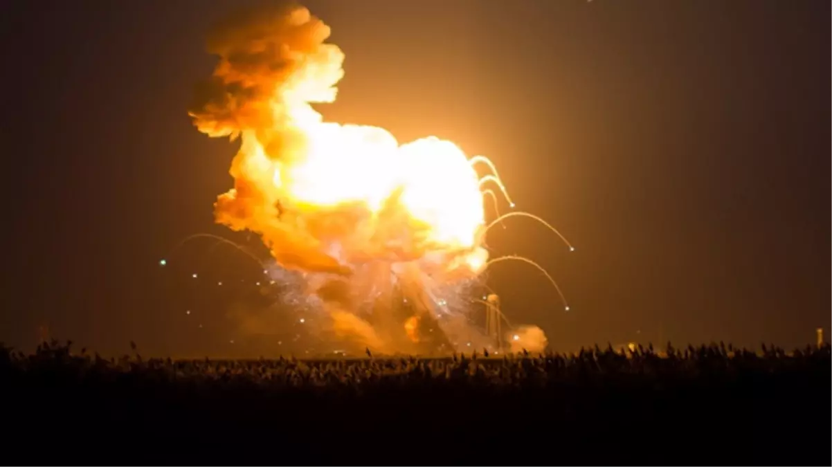 İsrail, Lübnan'a saldırdı, Hizbullah karşılık verdi