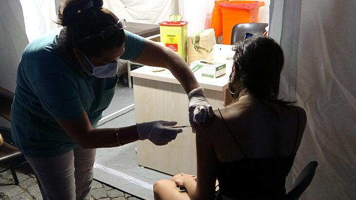 Prof. Dr. Enginyurt: Aşı olanlarda hastalık belirtisiz bulaşıyor