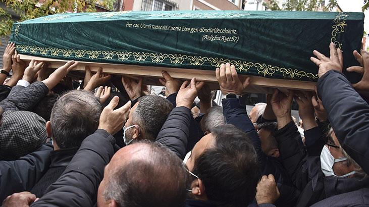 Şair, yazar ve fikir insanı Sezai Karakoç, son yolculuğuna uğurlanıyor