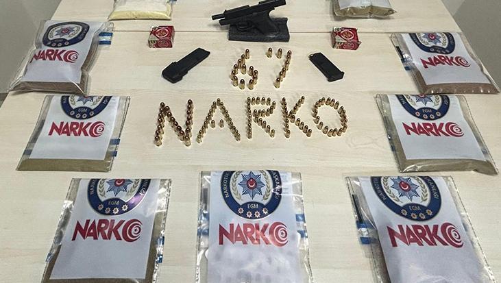 Sevgililer kaçarken yola saçtı, kilolarca uyuşturucu ele geçirildi