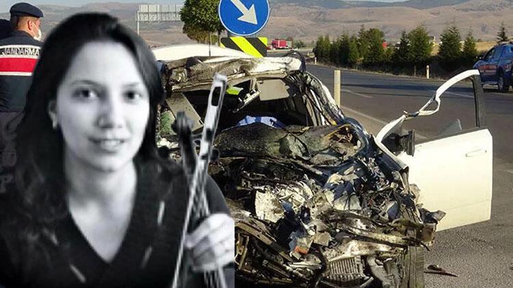 Afyonkarahisar'da feci kaza: 3 ölü, 1 yaralı