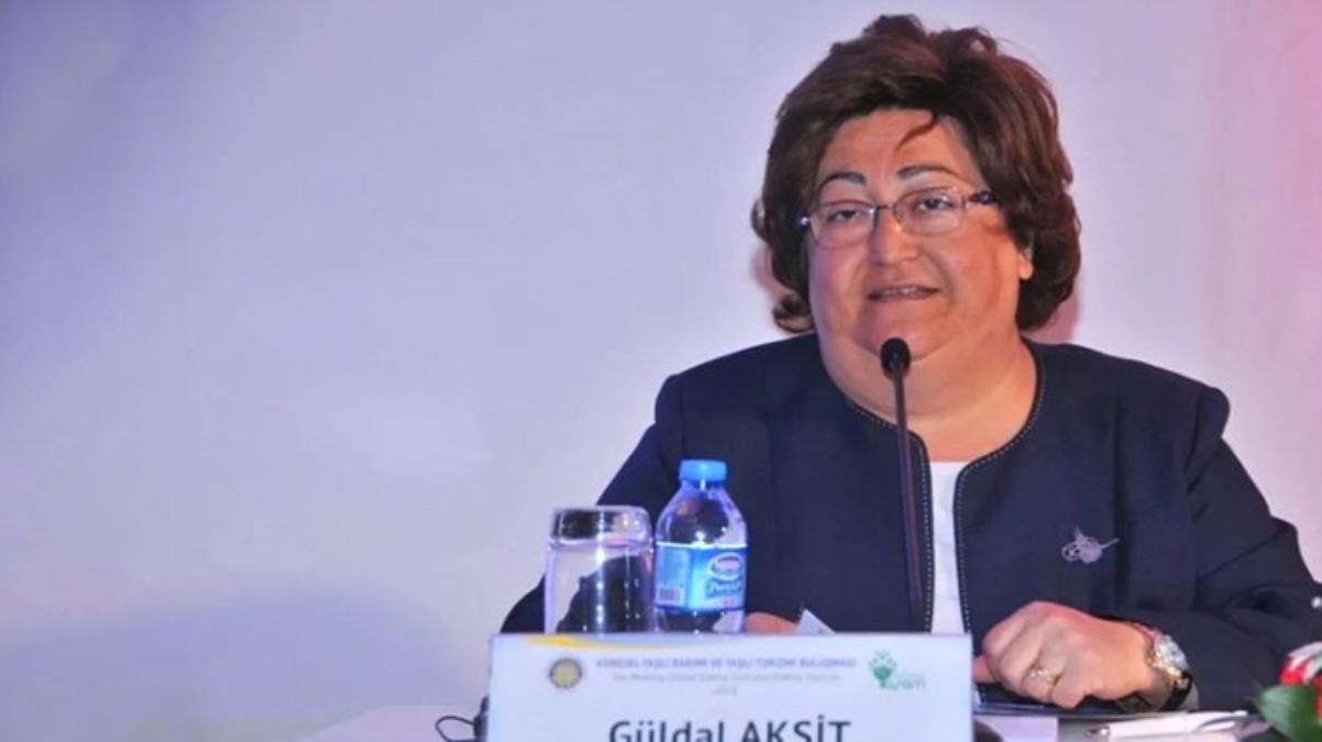 Turizm Eski Bakanı, Güldal Akşit yaşamını yitirdi