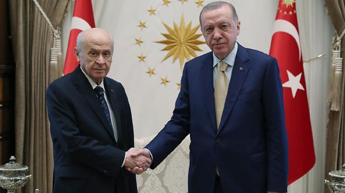 Erdoğan ile Bahçeli arasında sürpriz zirve
