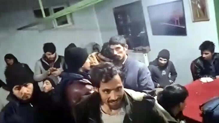TIR'dan indirilirken, mahalleye dağılan 70 kaçak göçmen yakalandı