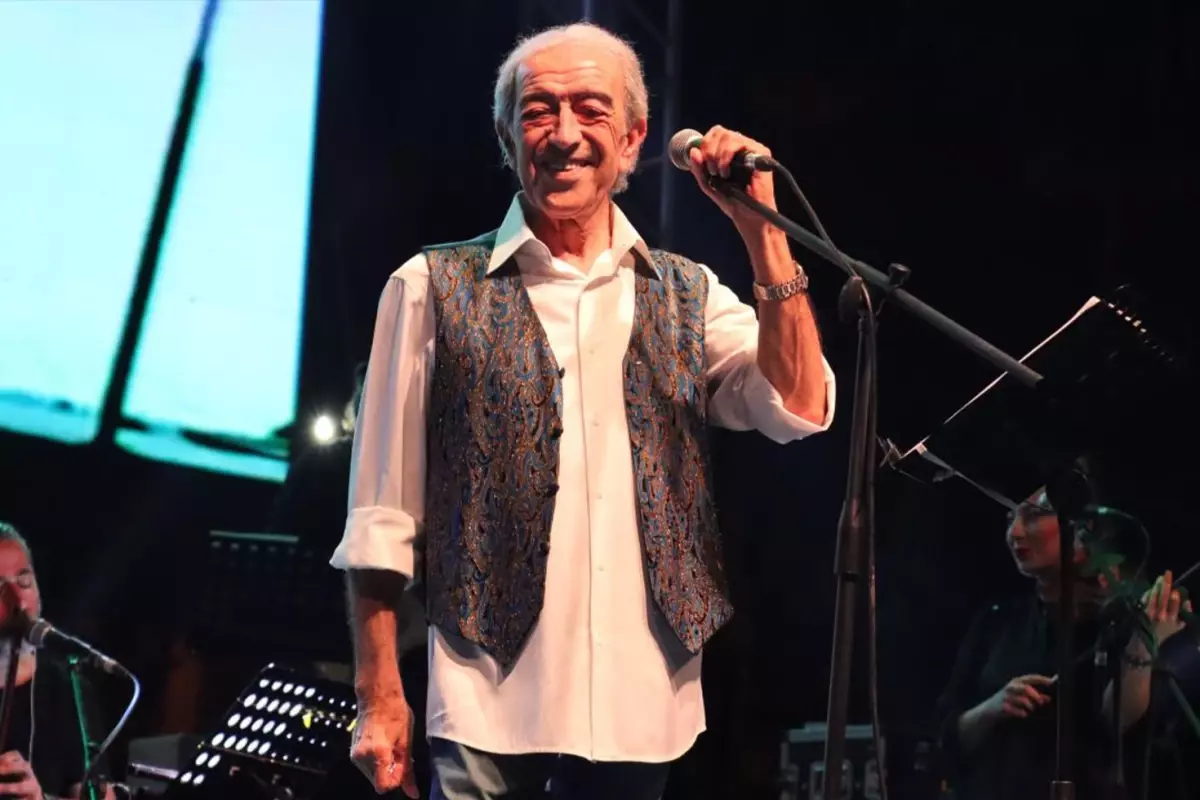 Edip Akbayram hayatını kaybetti