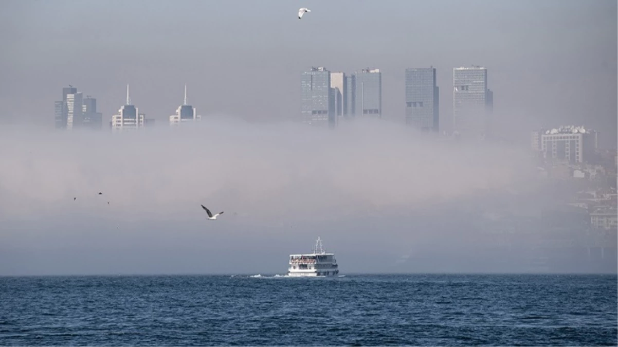 Yoğun sis İstanbul'da ulaşımı felç etti! İptal haberleri art arda geliyor